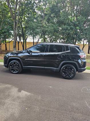 JEEP COMPASS 1.3 T270 TURBO FLEX LONGITUDE AT6 JEEP COMPASS 1.3 T270 TURBO FLEX LONGITUDE AT6